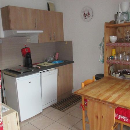 Appartement 4 Personnes Armancette 레컨테민스몬트조이 외부 사진